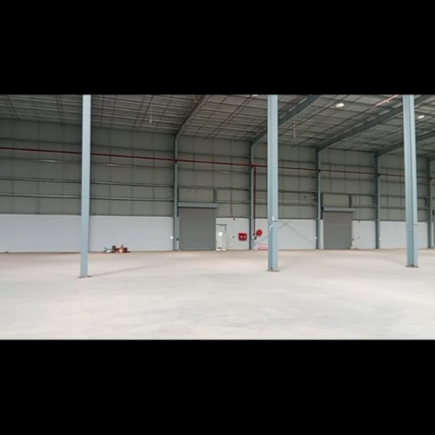 Warehouse/Factory for Rent - 16,200 Sq Ft (1800 Sq Yd)-9