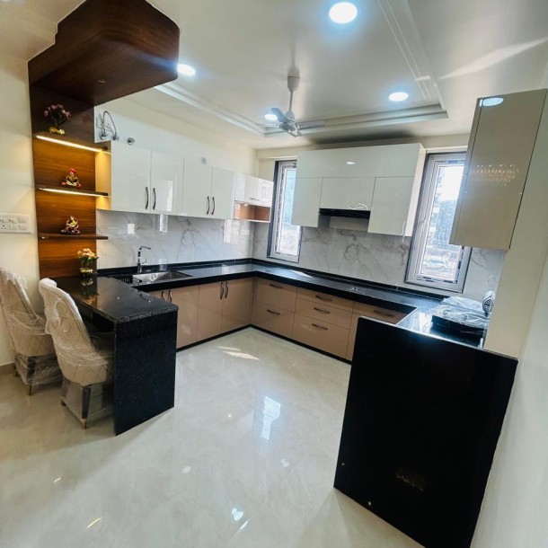 3 Bhk, Luxurious,  Flats-12