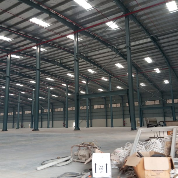 Spacious 90,000 Sq. Ft. Premium Warehouse on Baadshapur Gurgaon.-1