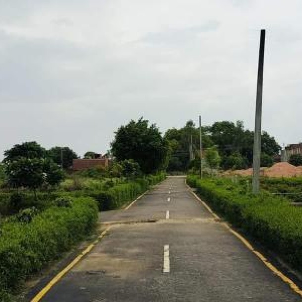 Residential Plots Near Buddheshwar Chauraha, Lucknow – Starting ₹1100/Sq.Ft-8