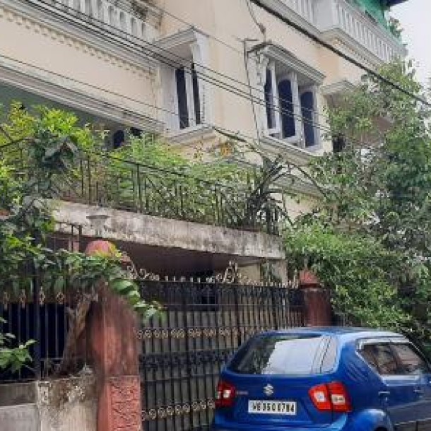 Luxurious Bungalow for Sale near Kavi Subhash Metro, New Garia – ₹2.3 Cr-4