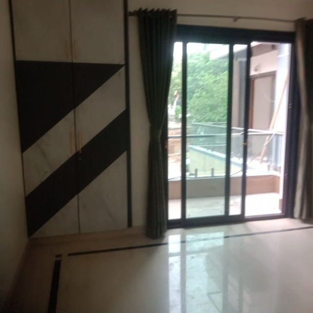 Luxury 5 BHK Furnished Villa for Sale in Company Bagh Kanpur | 4700 sq ft-18