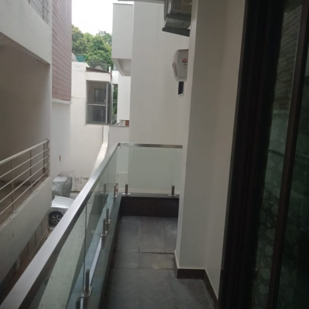 Luxury 5 BHK Furnished Villa for Sale in Company Bagh Kanpur | 4700 sq ft-3