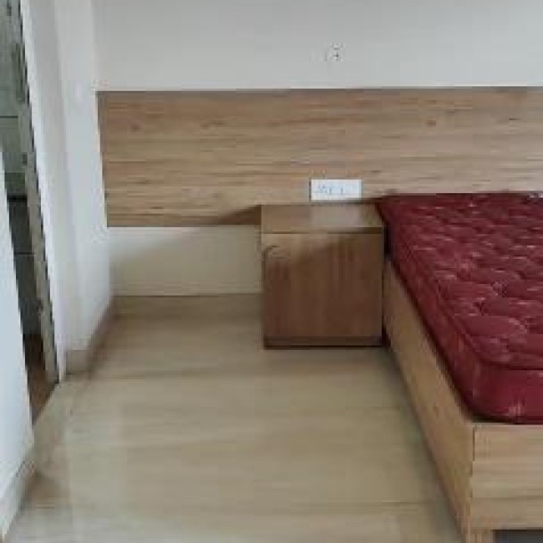 2BHK Fully Furnished Flat for Rent in Sector 52, Gurgaon - ₹48,000/month-3