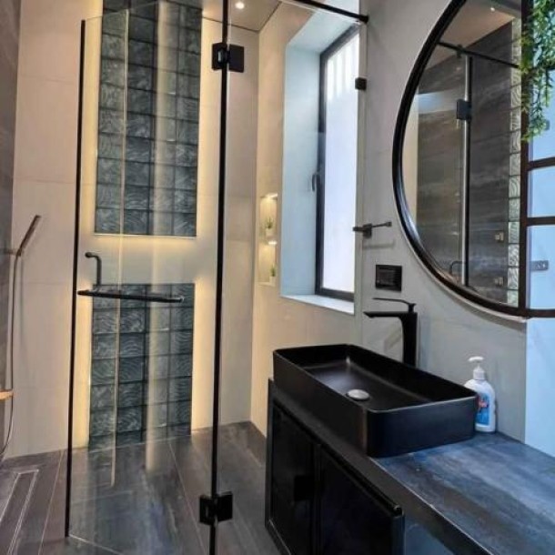 Luxurious 3.5BHK with Terrace for Rent in Juhu Gulmohar Road – ₹6.5L-2