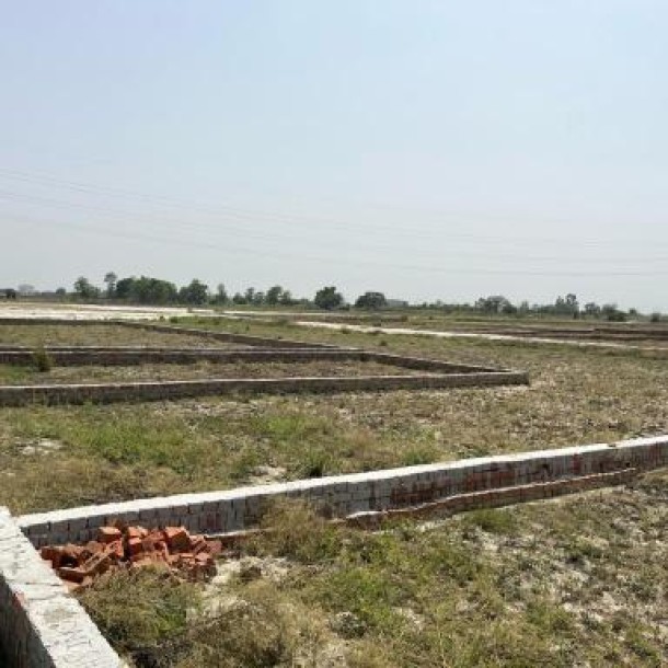 Residential Plots in Lucknow | Lotus Valley, Bijnor Road | ₹850/SqFt-8