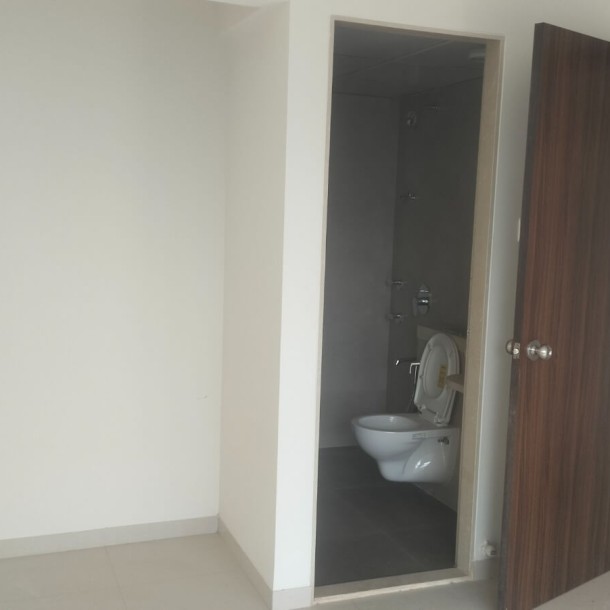 1BHK Flat for Sale in Mulund West, Mumbai - Ready to Move, 85 Lakhs-15