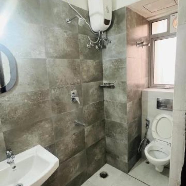 2BHK Furnished Flat for Rent in Merlin 5th Avenue, Salt Lake – ₹60K-1
