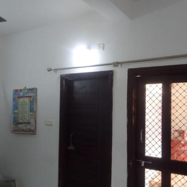 4 BHK Duplex with Attached Baths, Terrace & Parking at Satellite Junction Indore-4