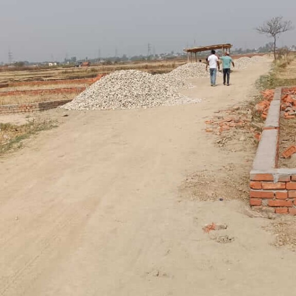 Residential Plots for Sale on Ramnagar-Mughalsarai Highway, Varanasi-4