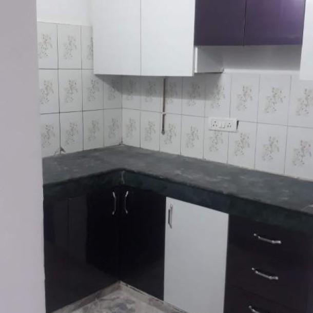 2BHK for Sale - 800 sqft, Upper Ground Floor, Parking, Lift - Near Ghitorni Talab, Delhi - Just 35 Lac!-12