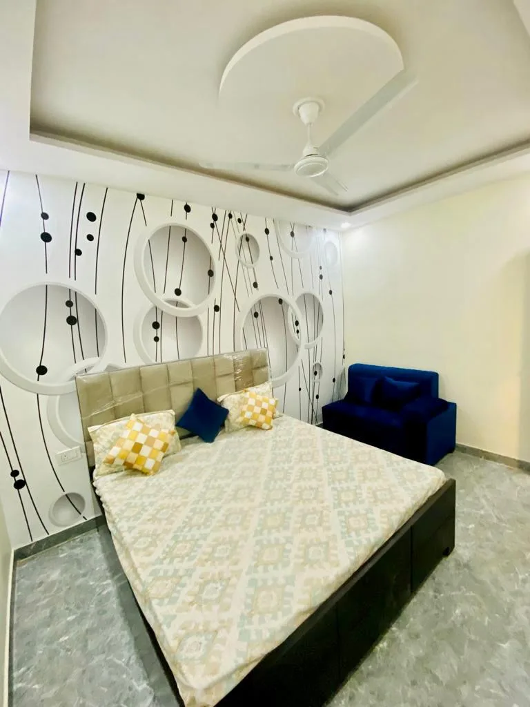 2bhk flat with all basic amenities