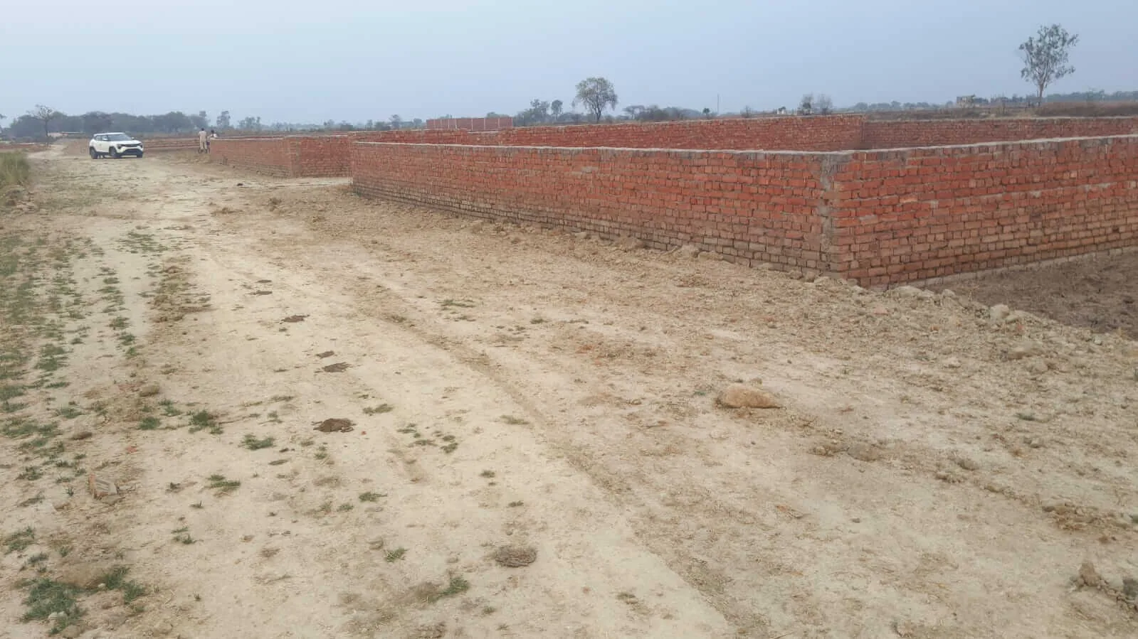 Residential Plots for Sale on Ramnagar-Mughalsarai Highway, Varanasi