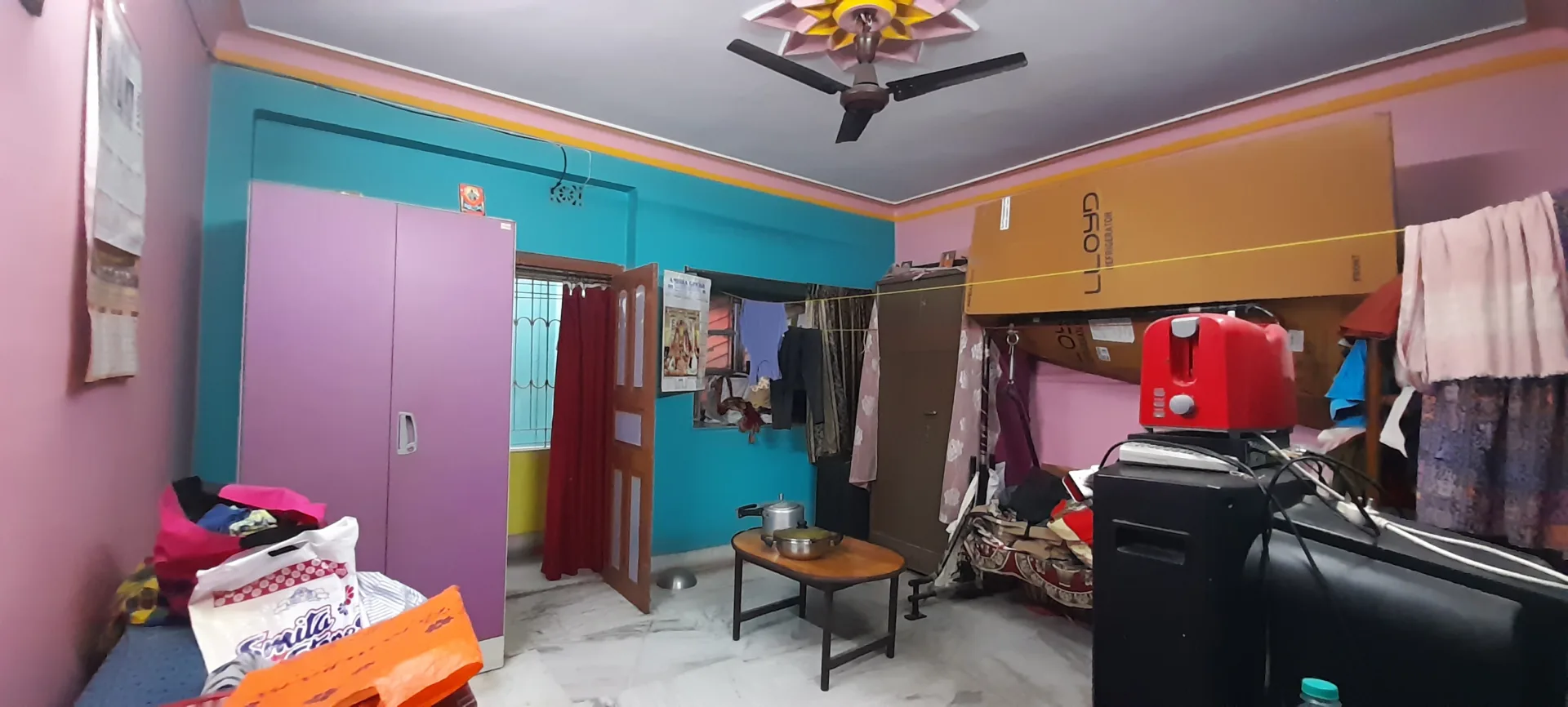 RG-AD-216 : 2BHK Un-Furnished Property at Dakshineswar, Kolkata for Sale. Contact +91 98300 42930