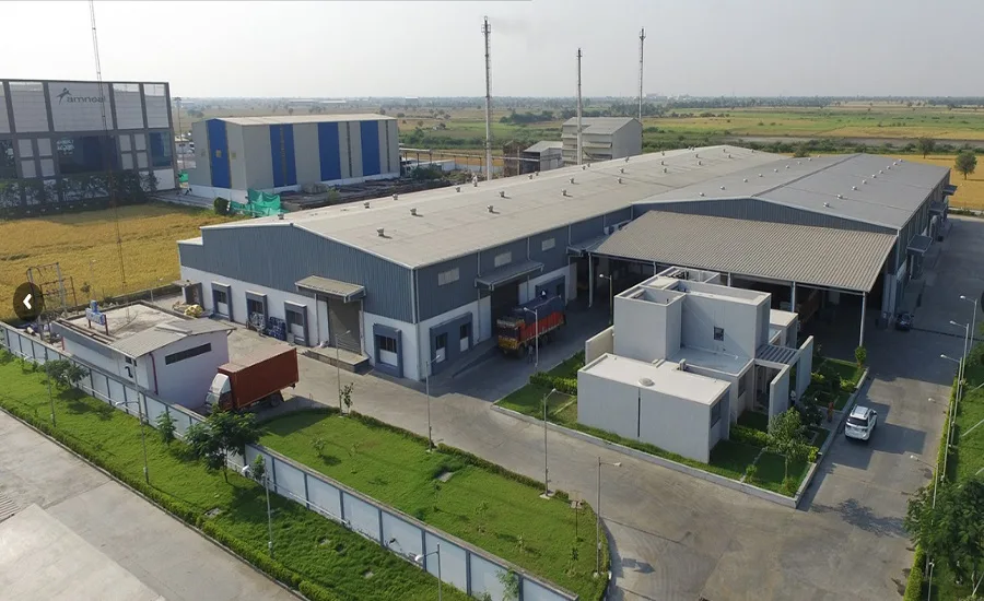 Charming 550 Sq Yd Factory for Lease – Renovated and Spacious in DLF.