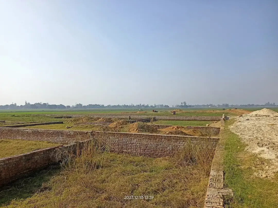 Plot in gorkhpur 1000sqft