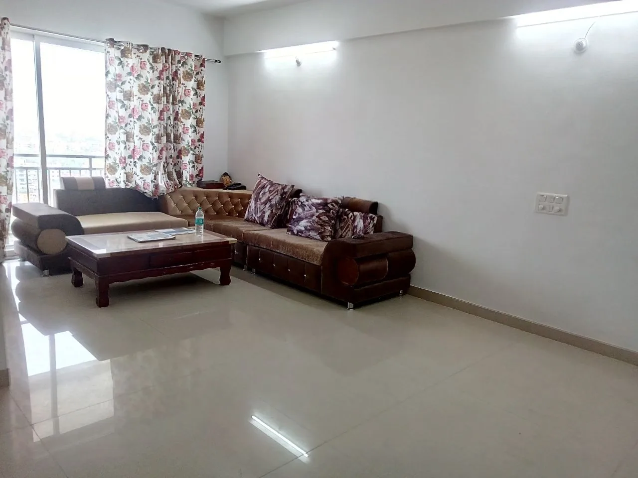 3BHK Semi Furnished Flat At Nagpur