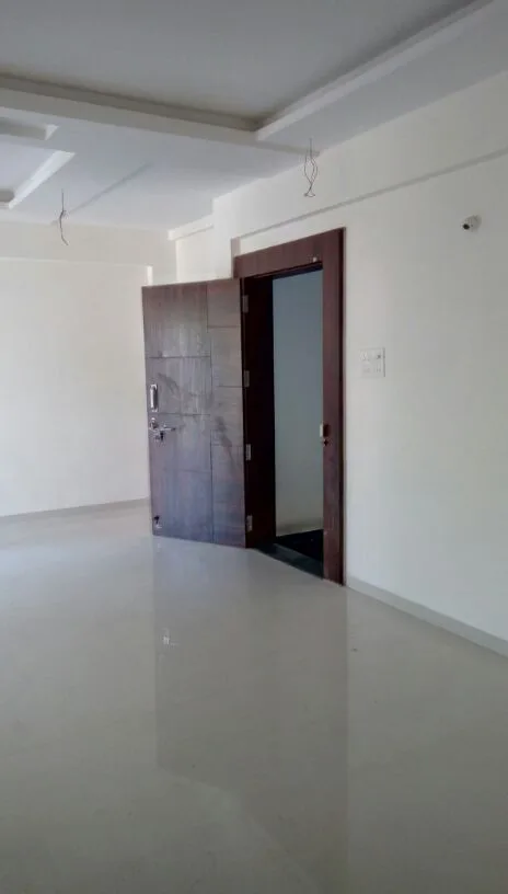 3BHK Semi Furnished Flat At Nagpur