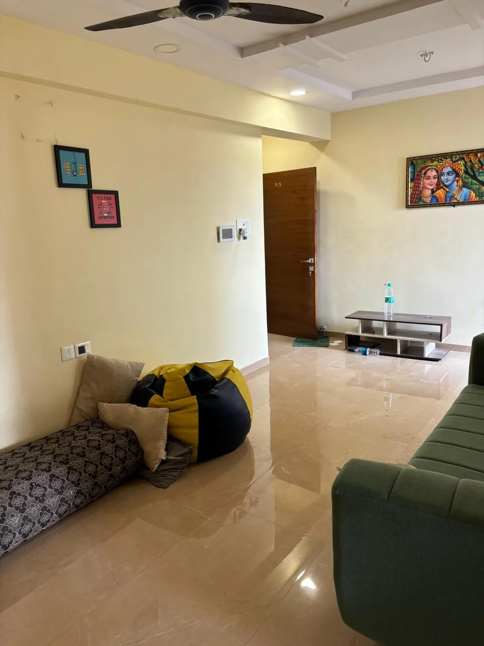 3BHK Flat with Modern Amenities | Spacious & Comfortable Living