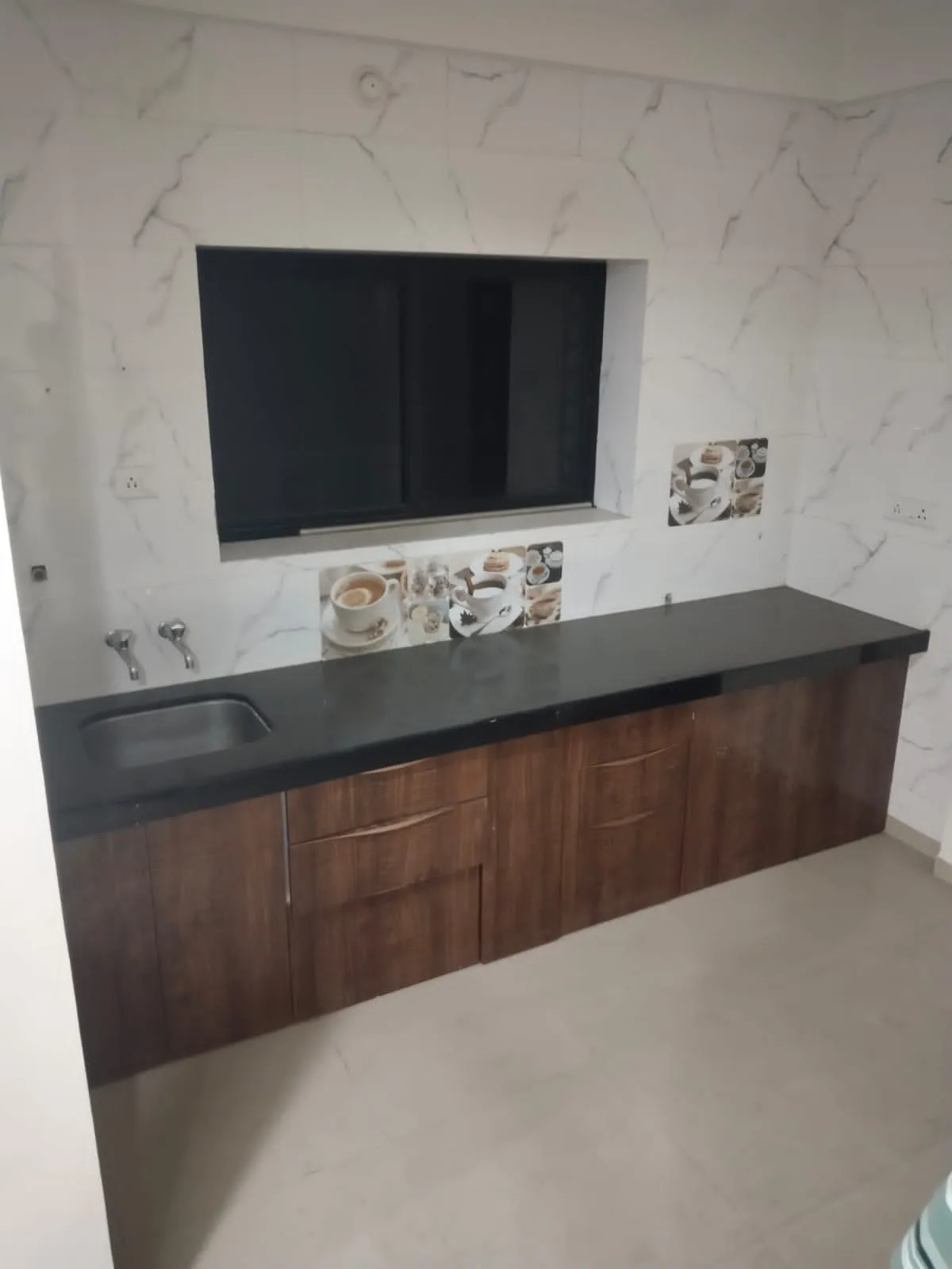 Spacious 3BHK Flat with Modern Amenities | Prime Location & Comfortable Living