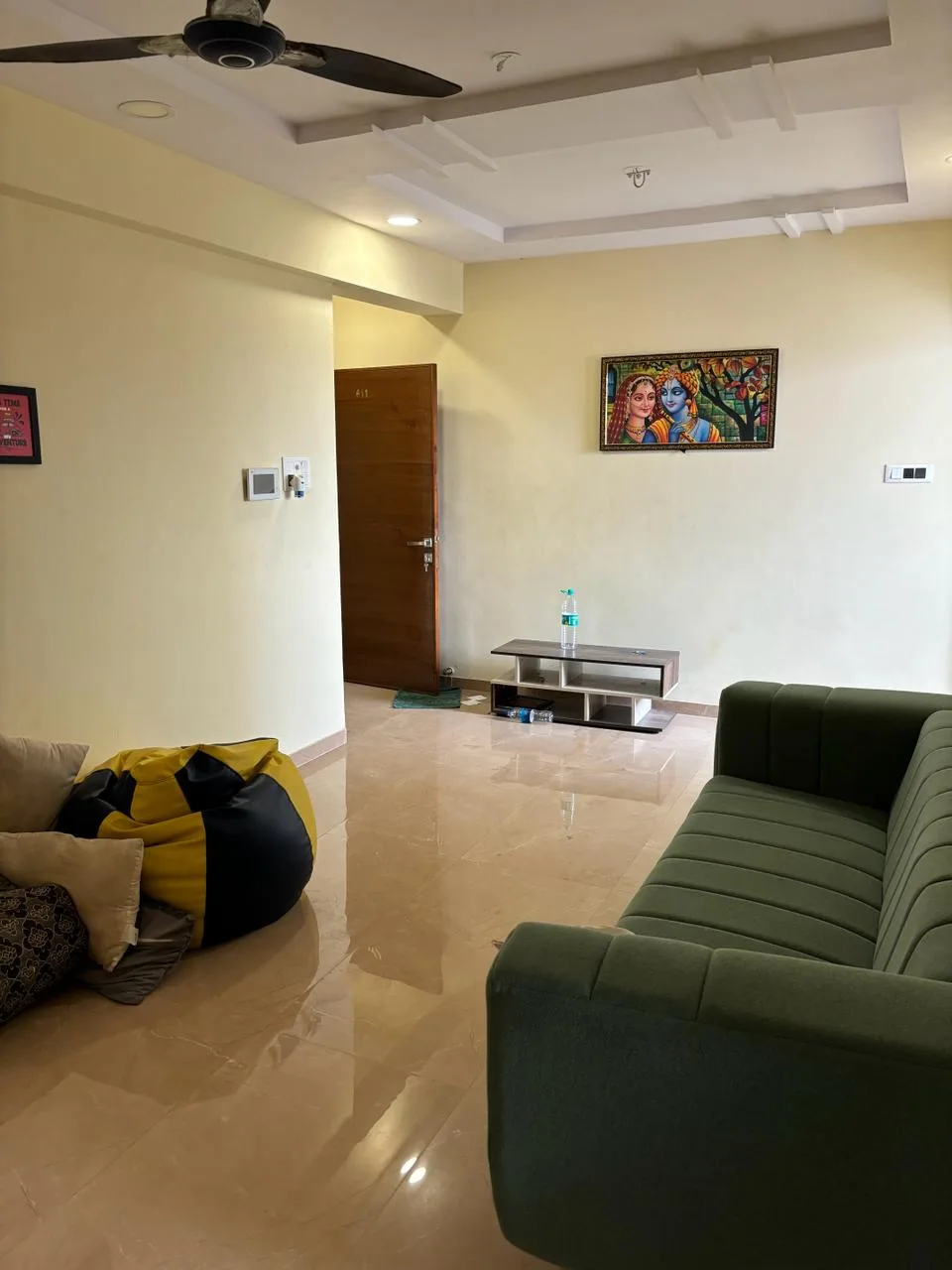 3BHK Flat with Modern Amenities | Spacious & Luxurious Living