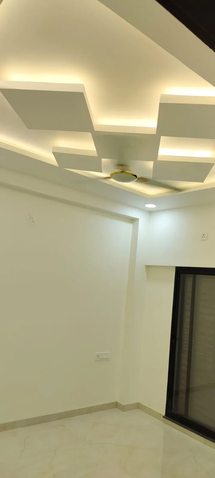 3BHK Flat with Modern Amenities | Spacious & Comfortable Living Space