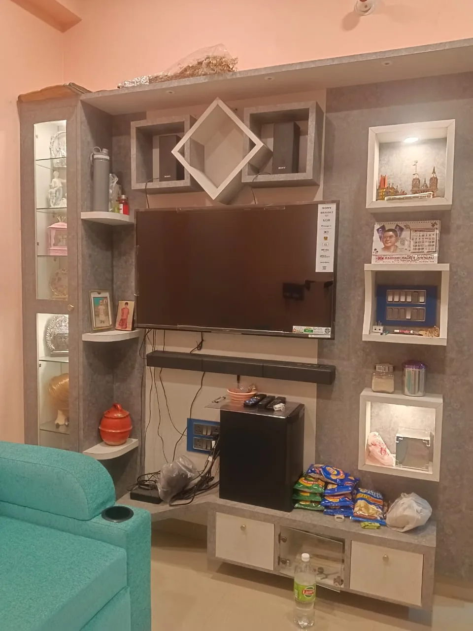 2bhk flat furnished available Kolkata
