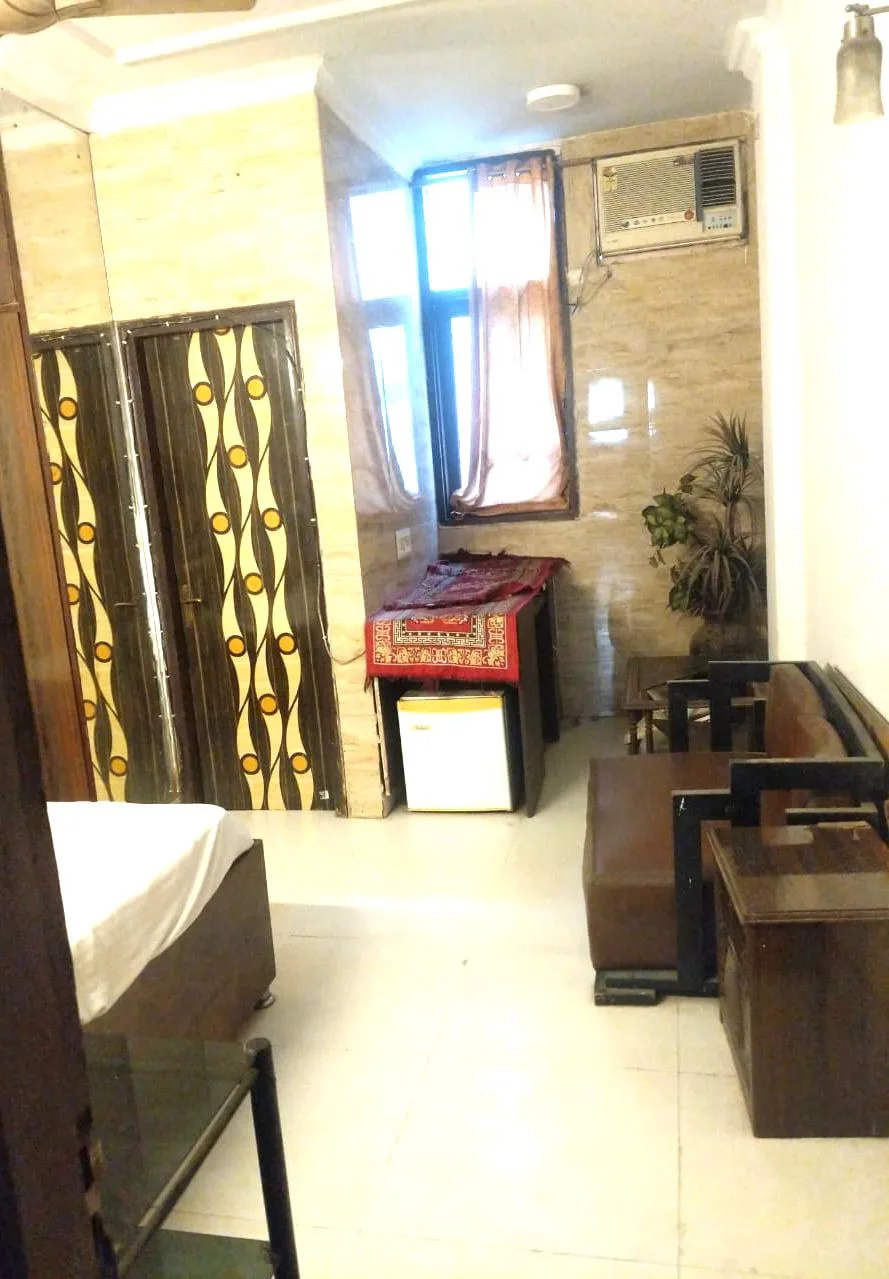 2 BHK Ground & First Floor for Sale in Malviya Nagar | Mixed-Use Property