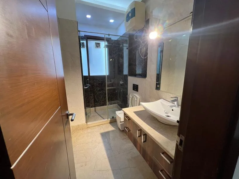 3BHK+Study Fully Furnished Flat for Rent in Sushant Lok 1, B Block, Gurgaon