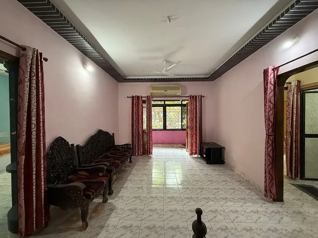 2 Bhk 90sqmt flat Semi-furnished for Sale in Caranzalem, North-Goa.(90L)