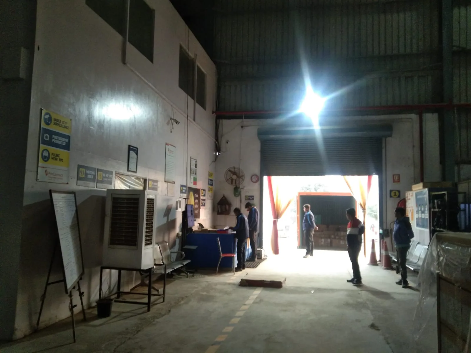 Spacious 125,000 Sq. Ft. State-of-the-Art Warehouse for Rent in Gaduri, Prithla.