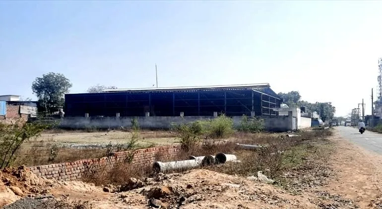 160,000 sq. ft. Factory Space Available for Rent in Sector 24, Faridabad.