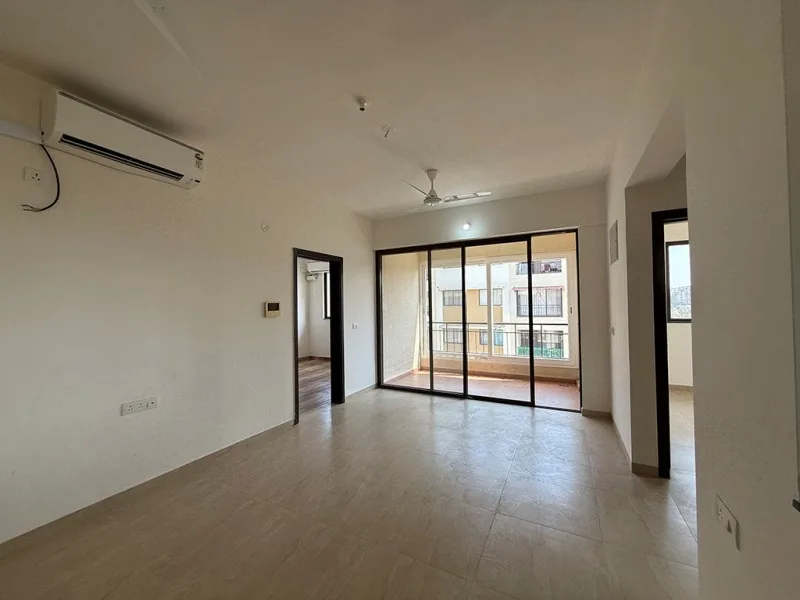 2 Bhk 105Sq.mts unused flat for Sale in Kadamba Plateau, Old-Goa, North-Goa.(1Cr)