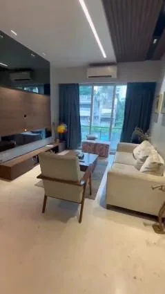Fully Furnished 2BHK for Rent in Andheri West, Ros Villa – ₹85K, 3rd Floor