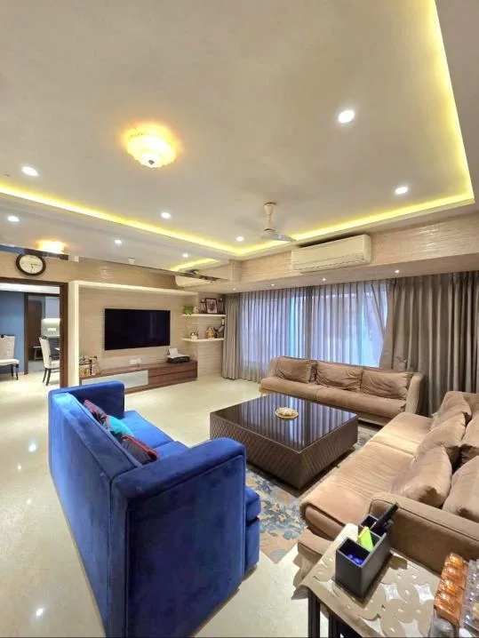 4BHK Fully Furnished Flat with Terrace in Juhu Gulmohar – ₹13 Cr, 2000 Sq.Ft