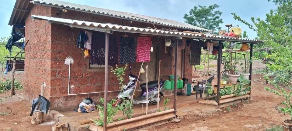 Farmhouse for Sale in Dapoli Near Konkan Krishi Vidyapeeth – ₹20L per Acre
