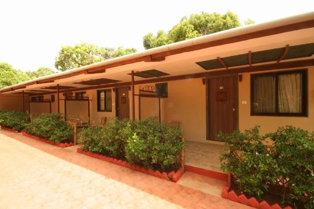 3-Star Hotel for Sale in Mahabaleshwar | 36 Rooms | 30 Guntha Plot | ₹35 Cr