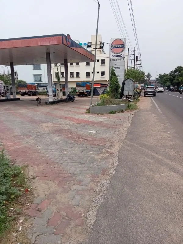 Commercial Property & Petrol Pump for Sale in Kolkata & Dankuni @ ₹11 Cr