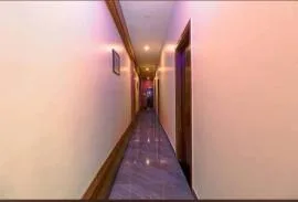 Runwal Avenue Shop 723 Sqft & Andheri West 12 Rooms on Rent | Great Investment