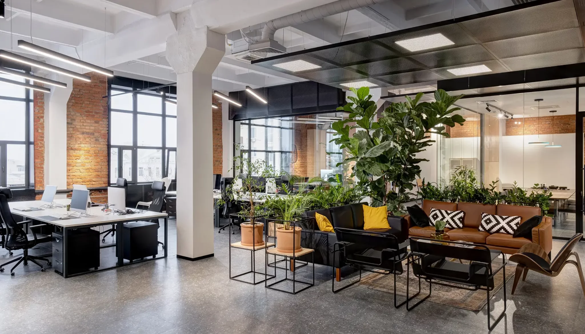 Modern 3000 sq ft Furnished Office Space for Rent in the Vibrant NIT Area – Elevate Your Workspace Experience!