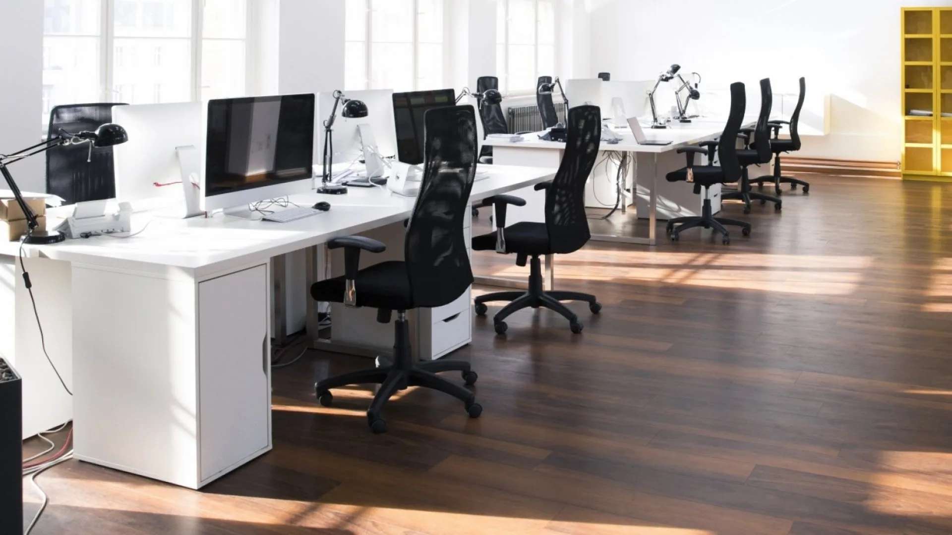 Prime 3500 Sq Ft Office Space in the Heart of NIT Area, Neelam Bata Road - Your Gateway to Business Excellence!