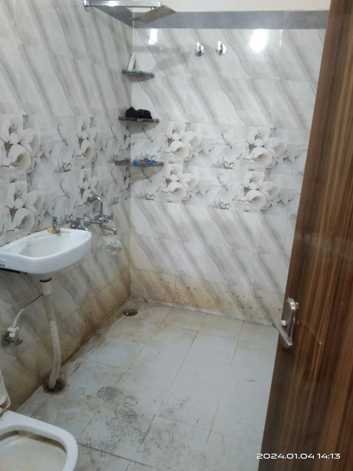 Explore Comfort: 3BHK House in Vibhav Khand, Gomti Nagar, Lucknow - Ideal Living Spaces Await You