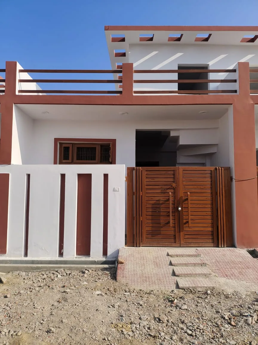 House on Sitapur Road Lucknow
