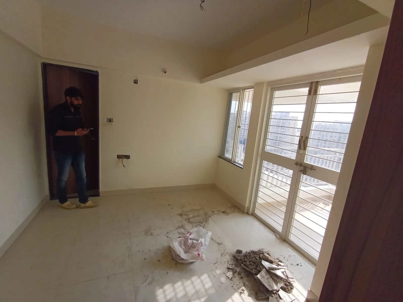 2BHK brand new flat for rent Family/Bachelors