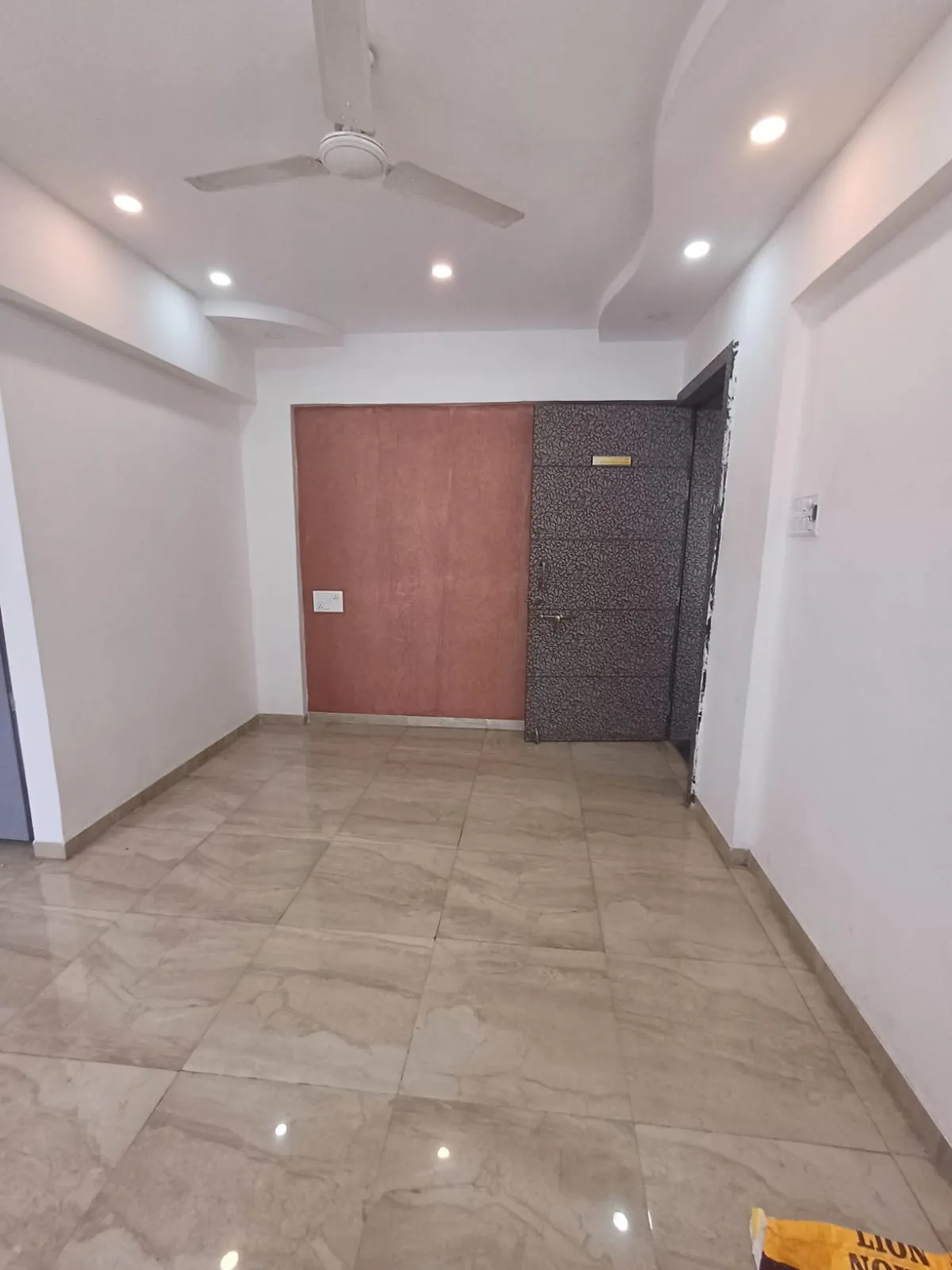2BHK Flat for Sale in Wakad, Pune - Your Dream Home Awaits, Explore Now!