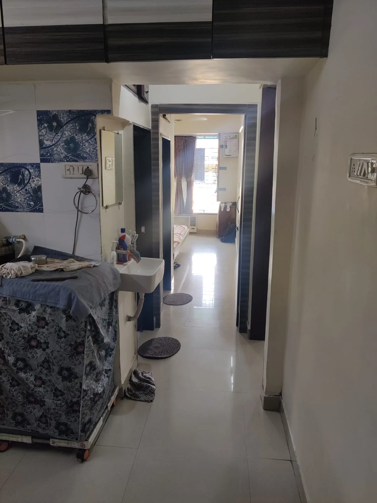 2 Bhk flat for sale In Kalyan west, Tilak Chowk.