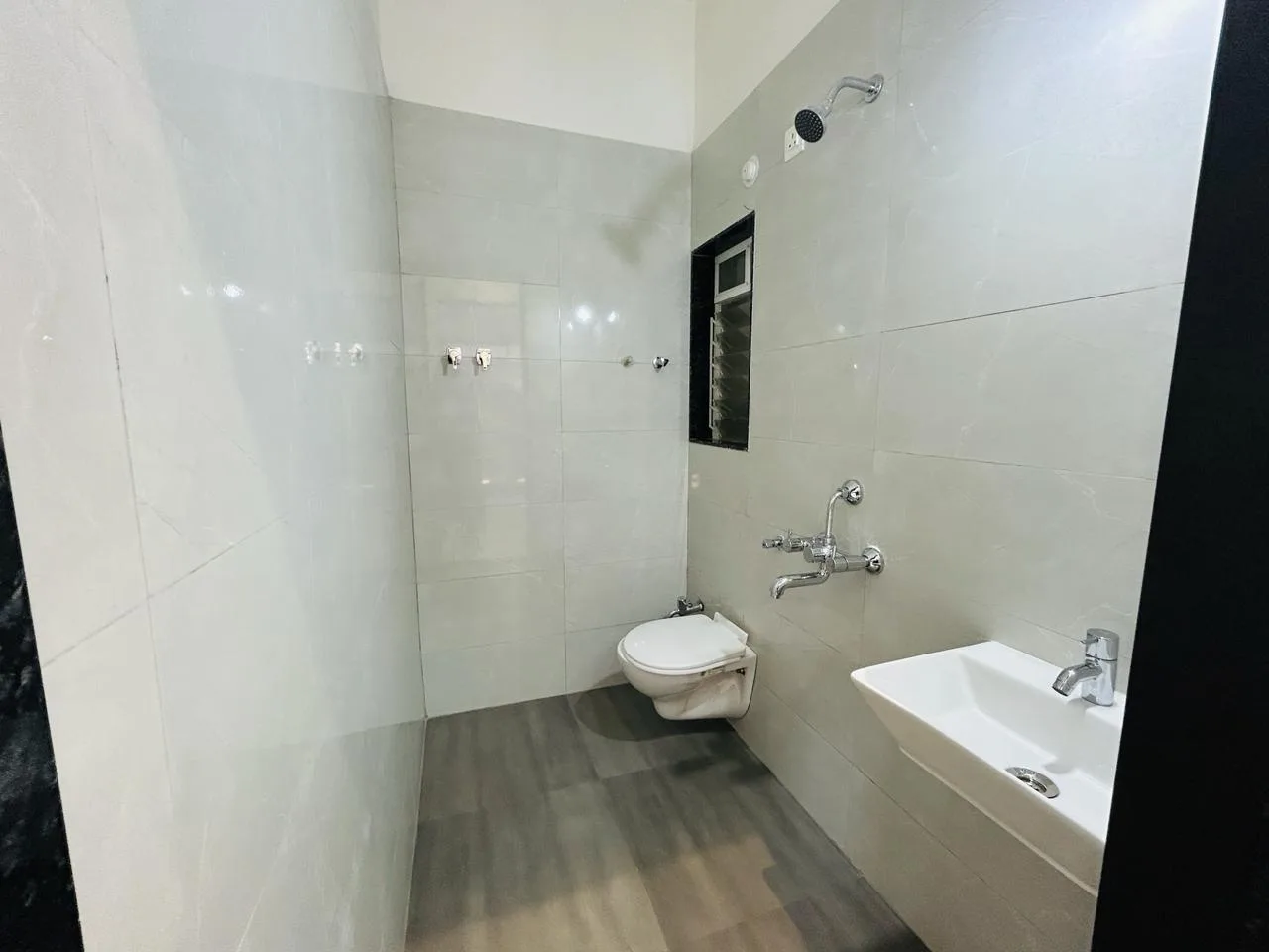 1 BHK Flat Sale In Kalyan West