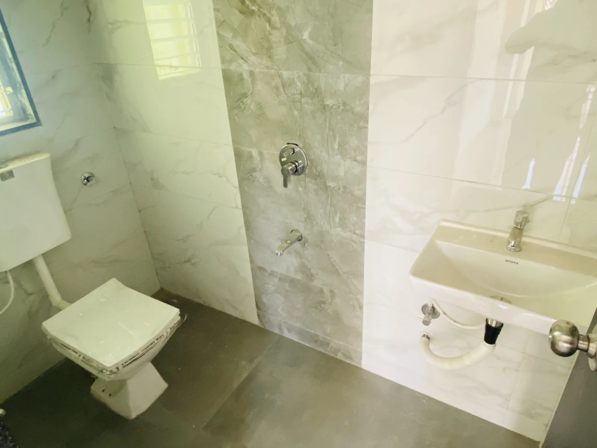 1 & 2BHK Flat In Kalyan West