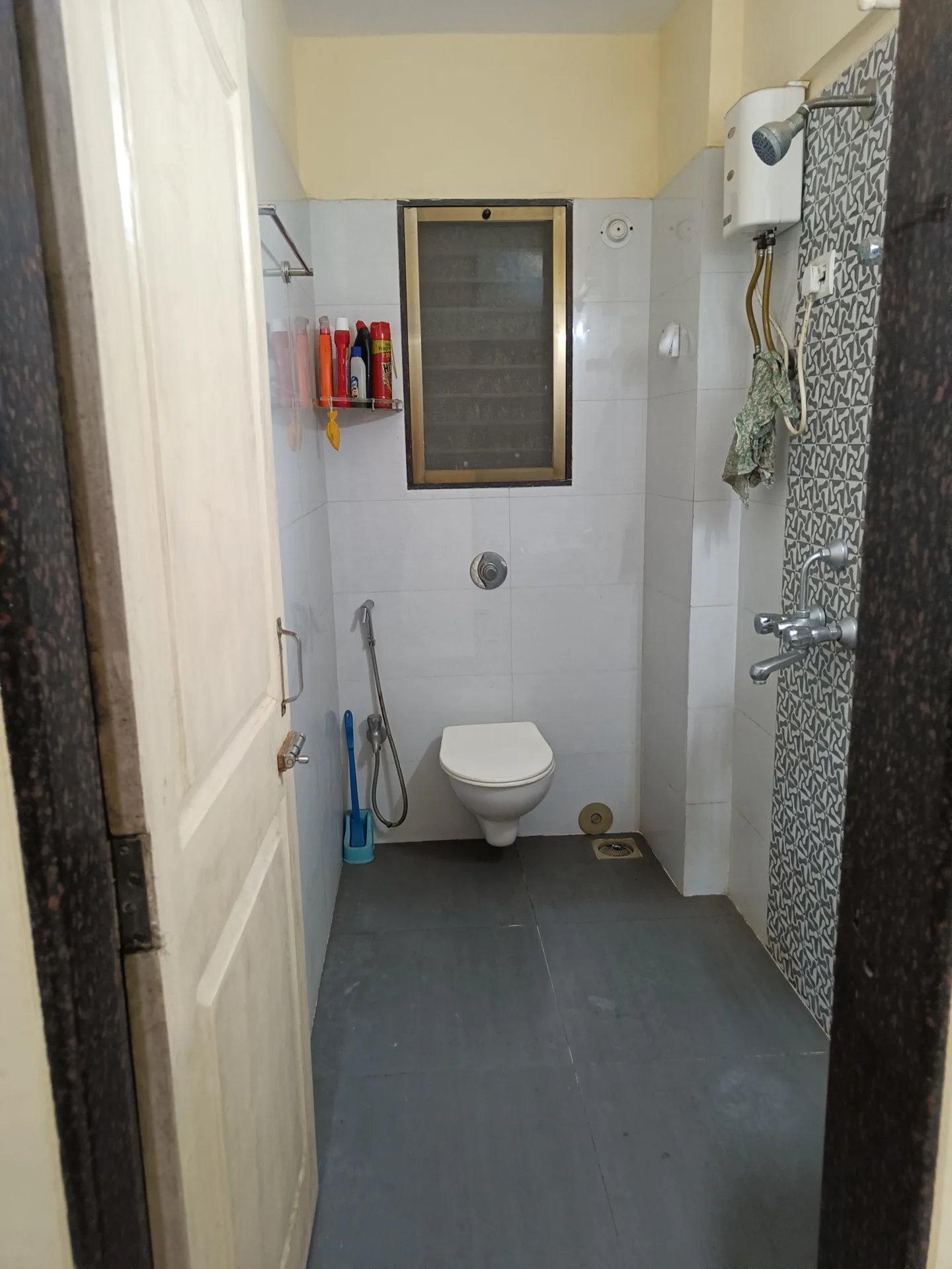 1 bhk in kandivali west