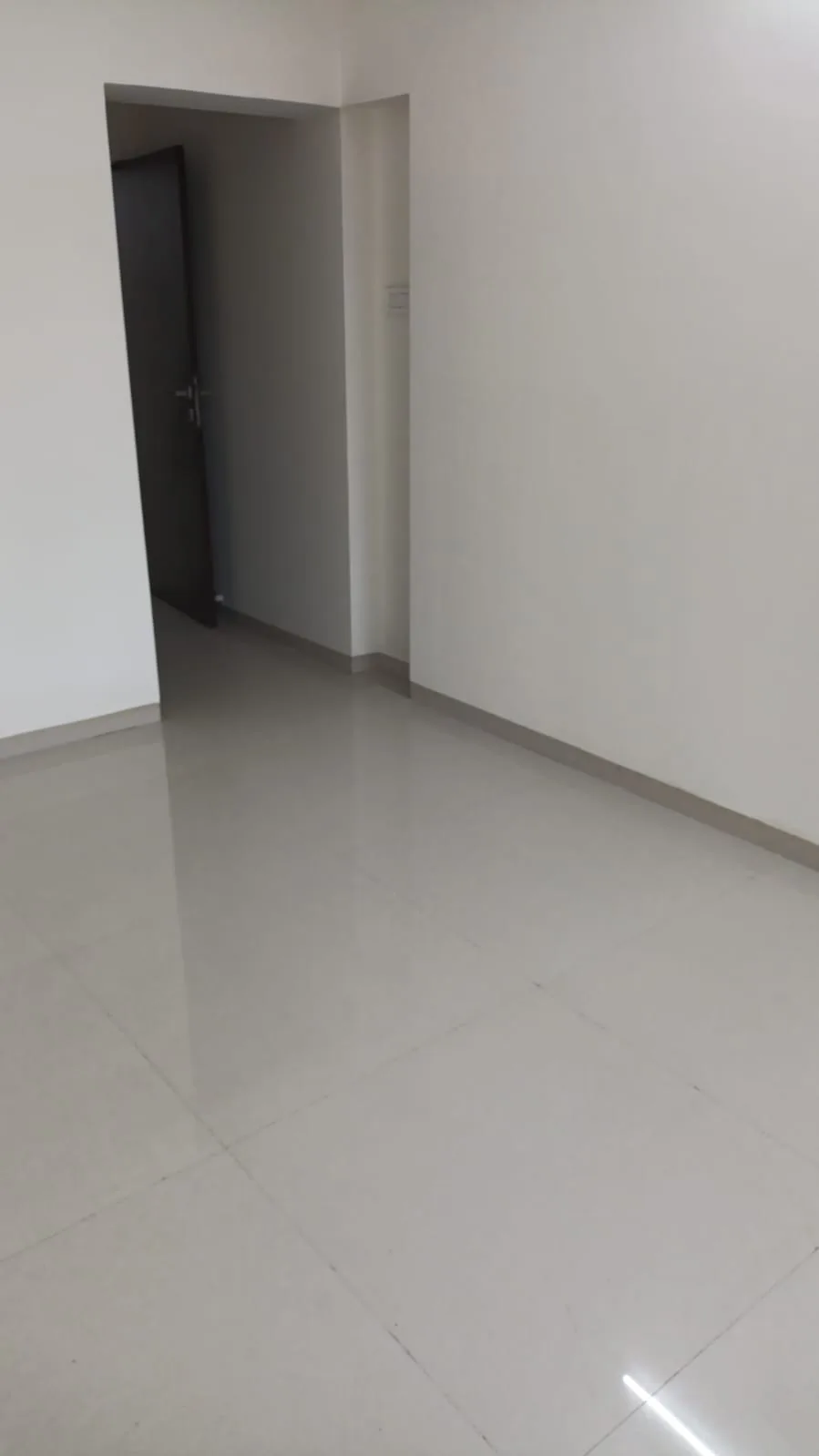 Rent a Comfortable 1BHK Semi-Furnished Flat in malad east Madhav Dham
